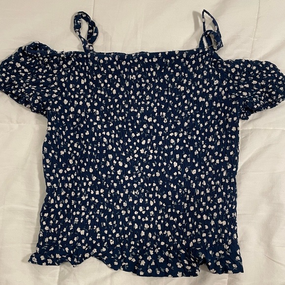 abercrombie kids Other - Abercrombie Kids Navy Blue Floral Blouse